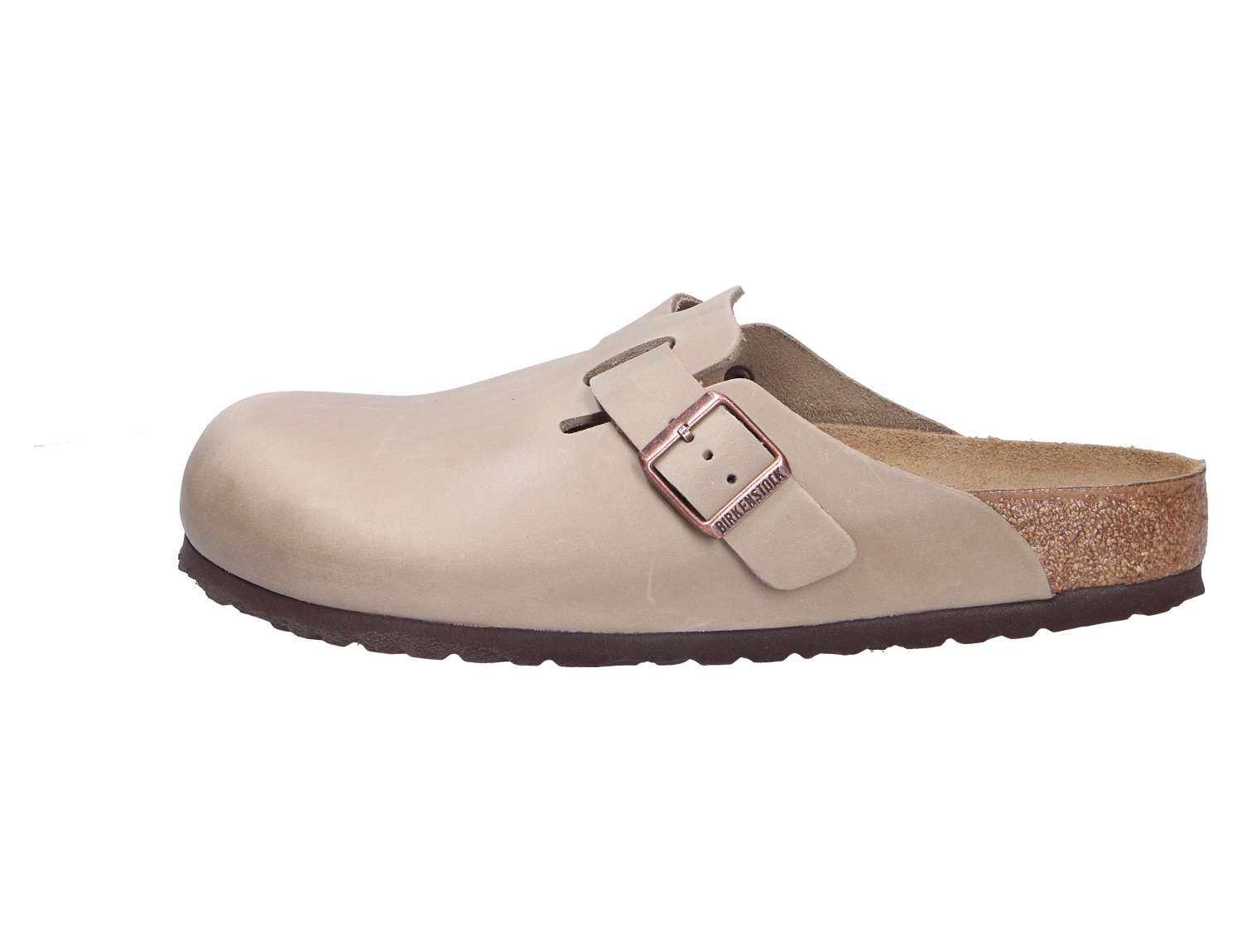 Birkenstock Boston Clog in Beige, seitliche Ansicht mit geschlossener Vorderkappe, verstellbarer Schnalle und Kork-Latex-Fußbett